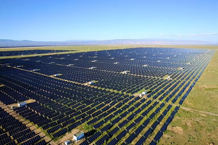 中國(guó)的光伏發(fā)電有多少年了，中國(guó)最大的光伏發(fā)電基地